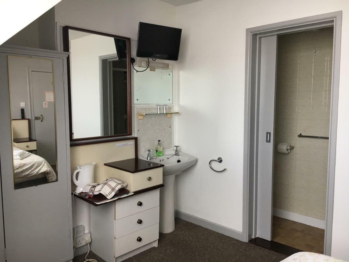 Avoca Villa Guest House Saint Helier Jersey Екстериор снимка